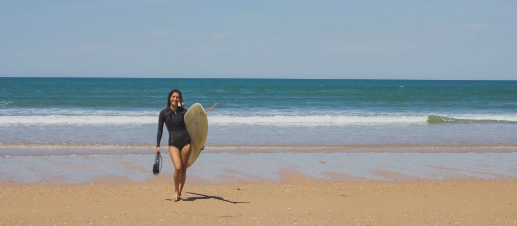 La sportive Lolita de Surf Madame nous parle de longboard