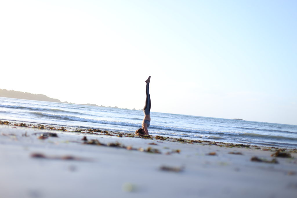 postures de yoga pour renforcer ses abdos