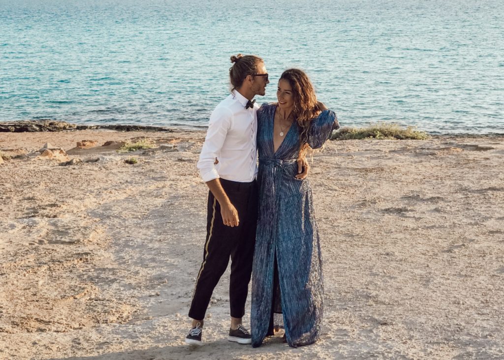 robe maddie bleu bash